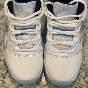 Jordan retro 11 Carolina blue